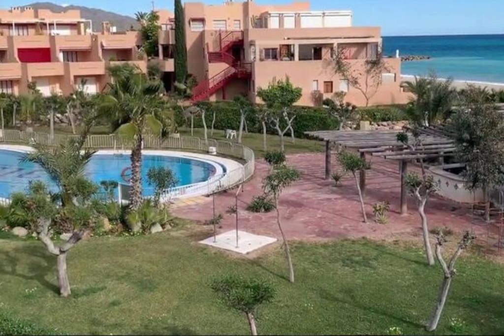 Estudio En Urbanizacion Naturista Con Piscina Junto Al Mar L'Île-Rousse Dış mekan fotoğraf
